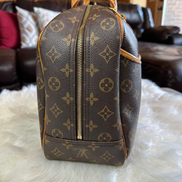 Authentic Louis Vuitton Monogram Deauville Boston Hand Bag - Picture 5 of 14